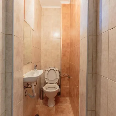 Aparthouse Paradise Bay