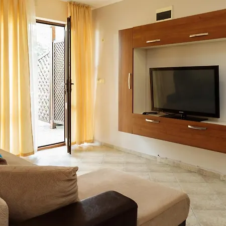 Aparthouse Paradise Bay * Sozopol