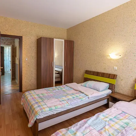 Aparthouse Paradise Bay Apartman Szozopol
