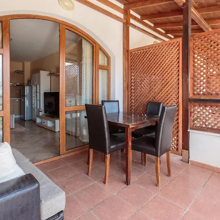 Aparthouse Paradise Bay * Szozopol
