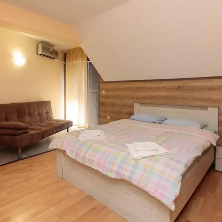 Aparthouse Paradise Bay Apartament Sozopol