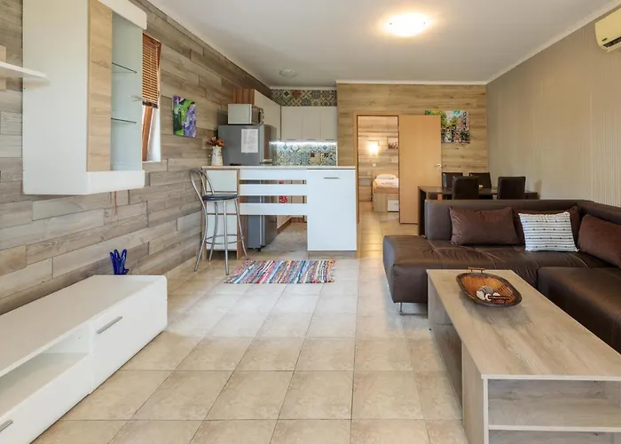 Aparthouse Paradise Bay Διαμέρισμα