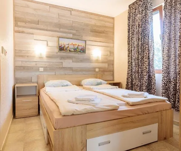 Aparthouse Paradise Bay Διαμέρισμα